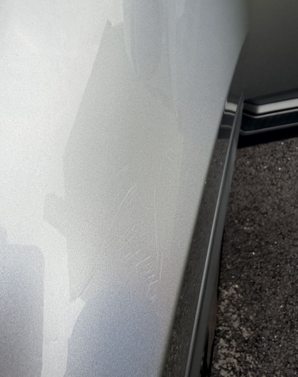 Honda CR-V panel before, visible scuffs